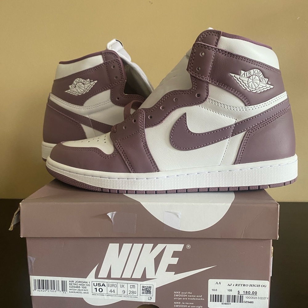 Brand new with box! Never worn! Air Jordan 1 Retro OG MAUVE. DZ5485-105